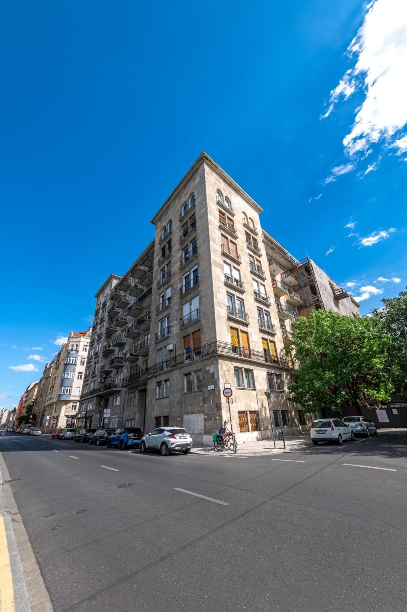Cosy Parliament Apartment Budapeste Exterior foto